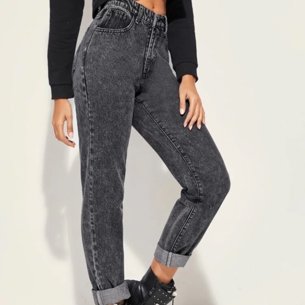 SHEIN Acid Wash Mom Jeans